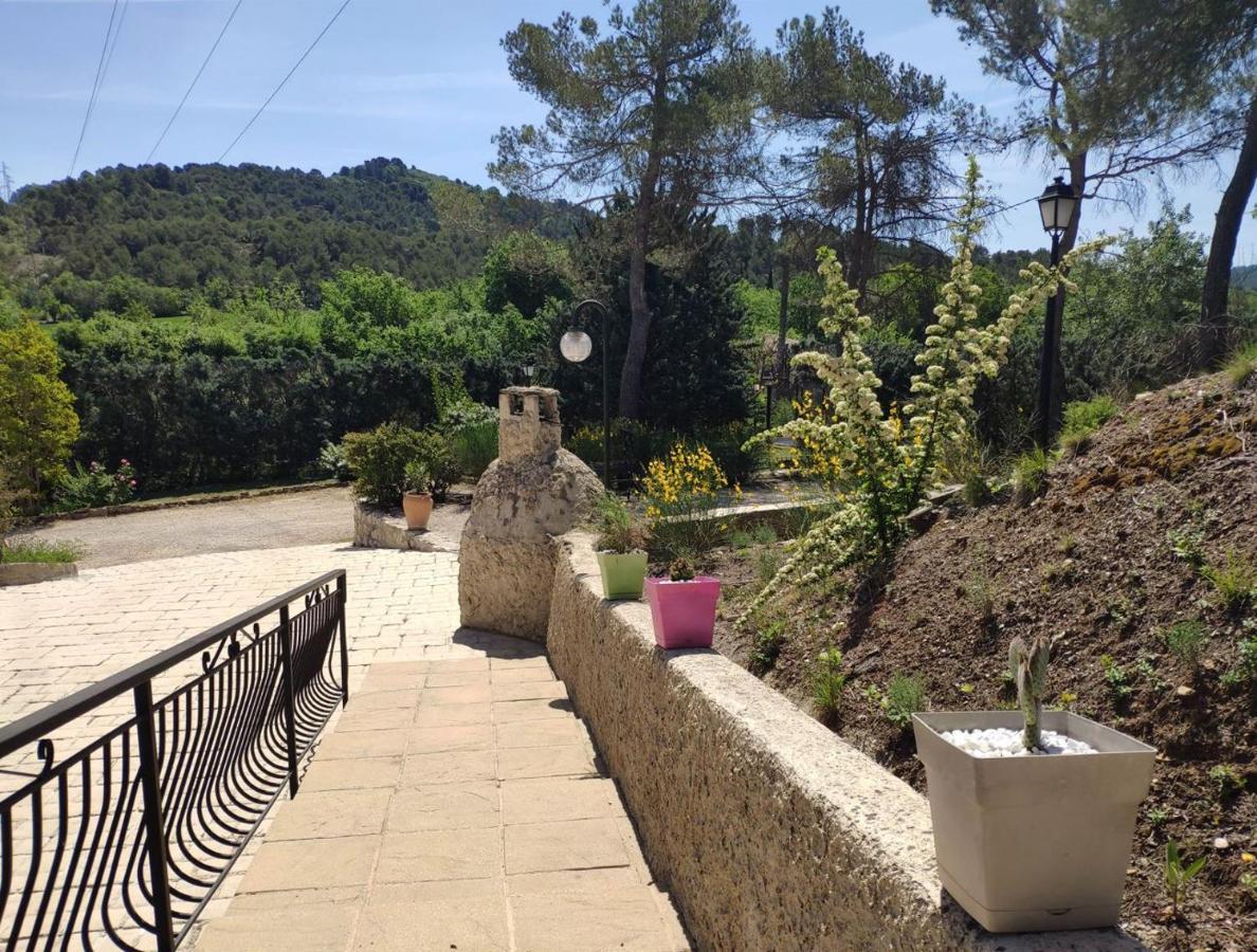 La Tourelle Suite Cosy Entre Vignoble Aixois Et Luberon Le Puy-Sainte-Réparade Zewnętrze zdjęcie