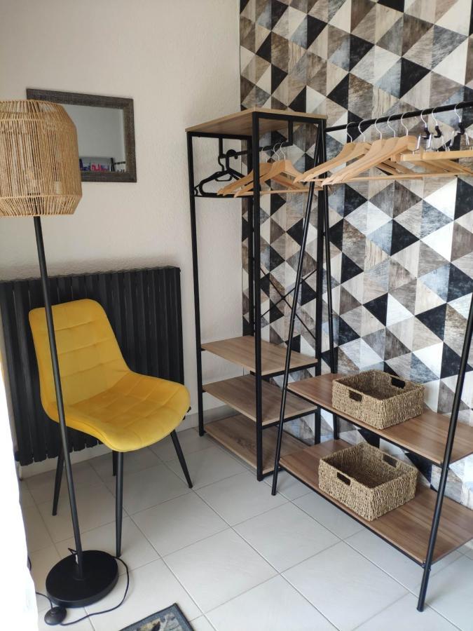La Tourelle Suite Cosy Entre Vignoble Aixois Et Luberon Le Puy-Sainte-Réparade Zewnętrze zdjęcie
