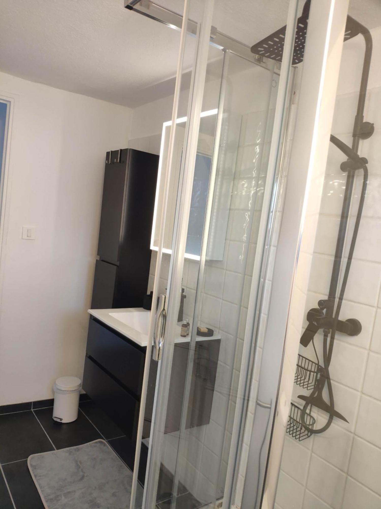 La Tourelle Suite Cosy Entre Vignoble Aixois Et Luberon Le Puy-Sainte-Réparade Zewnętrze zdjęcie