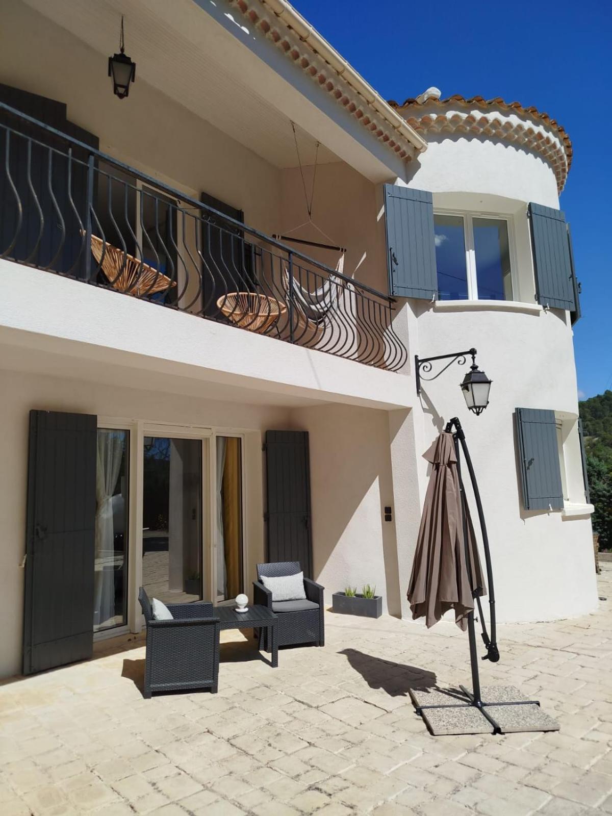 La Tourelle Suite Cosy Entre Vignoble Aixois Et Luberon Le Puy-Sainte-Réparade Zewnętrze zdjęcie