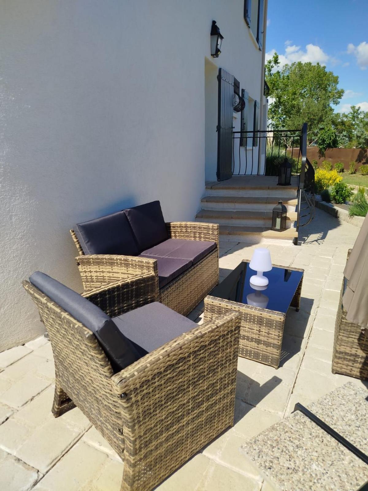 La Tourelle Suite Cosy Entre Vignoble Aixois Et Luberon Le Puy-Sainte-Réparade Zewnętrze zdjęcie
